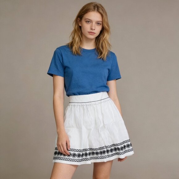 NWOT See by Chloe White Linen Skirt w/Blue Embroidery with Pockets sz 4